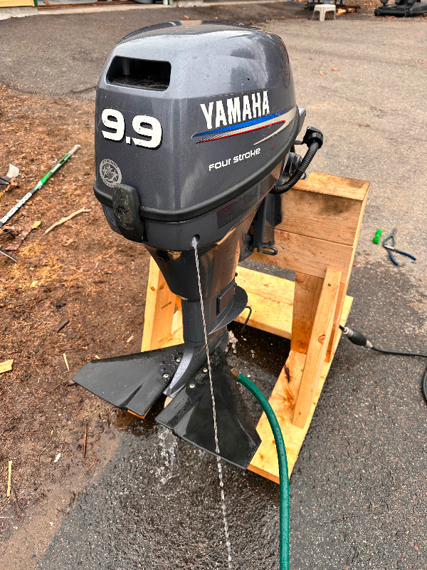 Yamaha 9.9 outboard motor in Other in Fredericton - Image 2