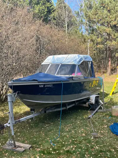 Selling as is. Boat has been sitting for 2 years and haven’t had the time to work on it. Has a handf...