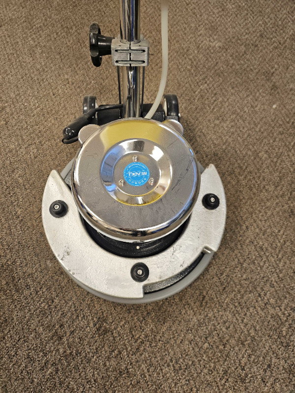 Electric Floor Polisher 17 inches With Water Tank – Brand new in Other Business & Industrial in City of Halifax - Image 2
