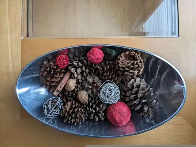 Silver Designer Accent Bowl64363194266754123