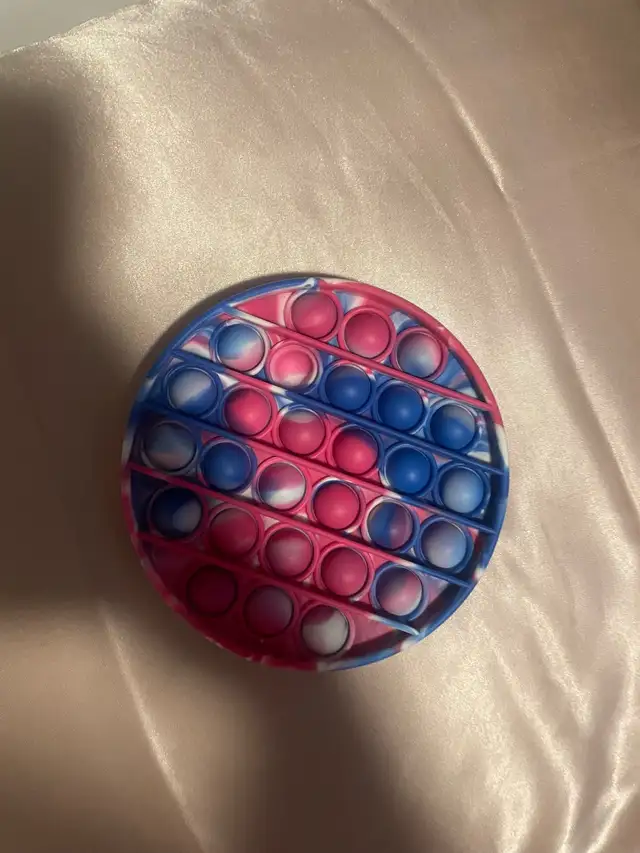  Fidget toyy64407491981954121