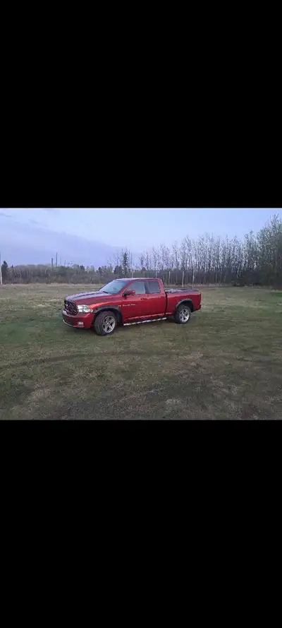 Runs great, no issues. Has been a great truck to me Timing just got done Regular services Garage par...