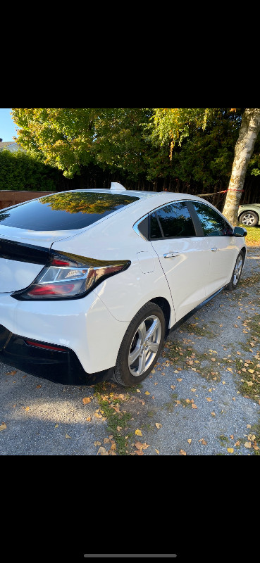 Chevrolet Volt hybride brancheable dans Autos et camions  à Saint-Hyacinthe - Image 2