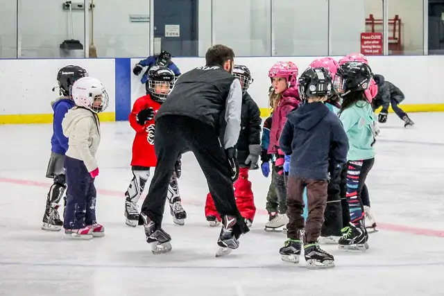 Skating/stick-handling & shooting lessons