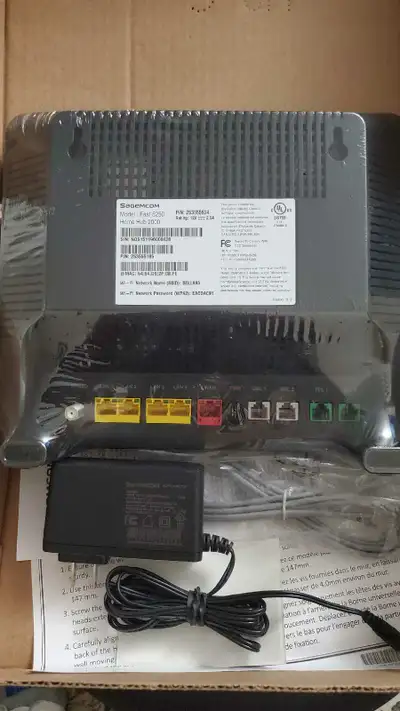 Modem Sagecom de Bell, View more