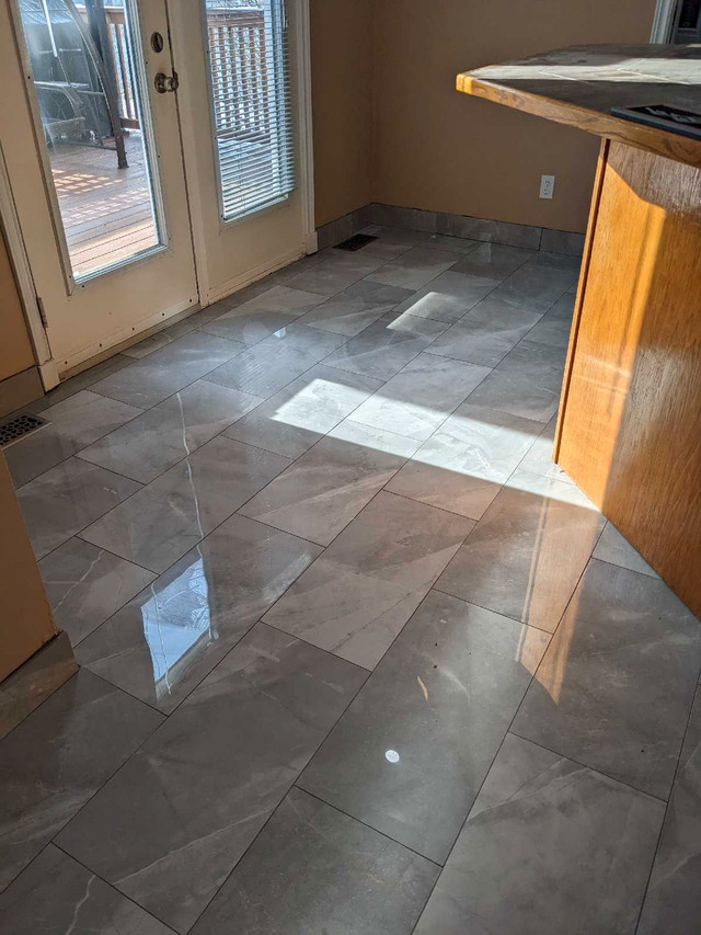 AFFORDABLE TILE INSTALLATIONS  in Flooring in Kitchener / Waterloo - Image 4