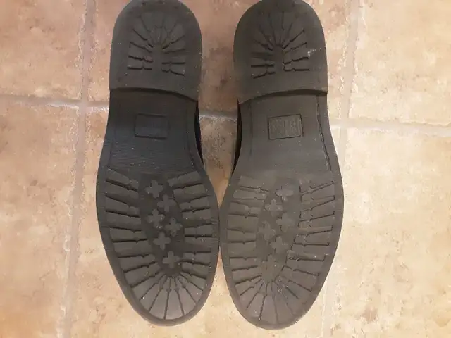 Men's Nunn Bush Leather Dress Shoes in Men's Shoes in Strathcona County - Image 3