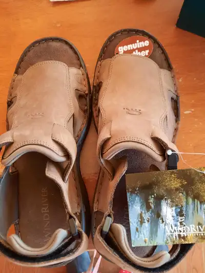 MEN,S LEATHER SANDALS BRAND NEW SIZE 10, View more