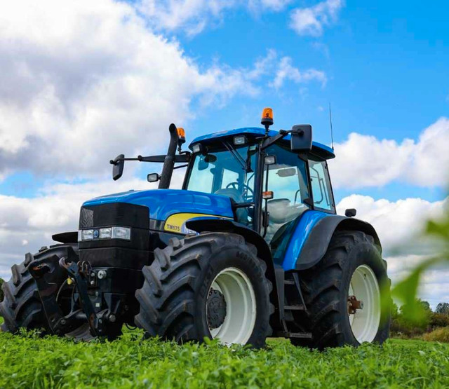 New Holland TM175 Tractor  in Farming Equipment in Ottawa