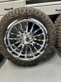 22x10 chrome gear off-road wheels and 33x12.5 tires 