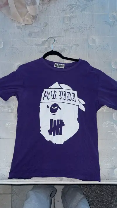 Bape t shirt medium, View more