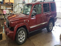 Jeep Commander Limited 2007 - Parting out
