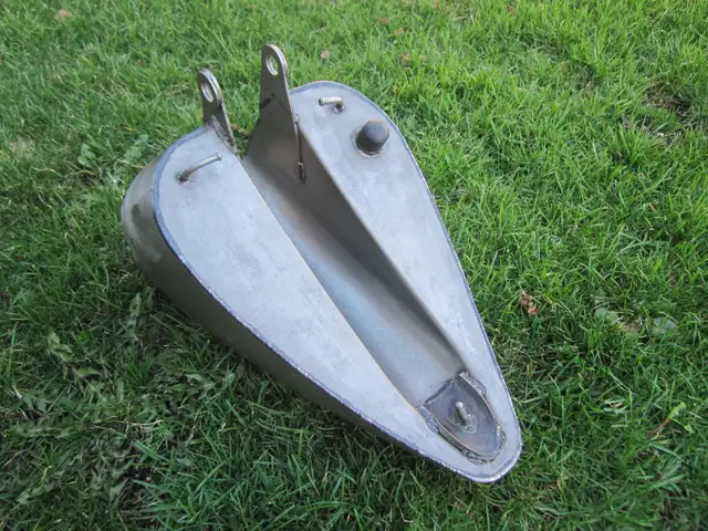Custom Gas Tank Harley Davidson Bobber Chopper in Other in Mississauga / Peel Region - Image 7