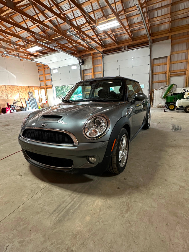 2008 Mini Cooper S Low Kms 8069 original in Cars & Trucks in Regina
