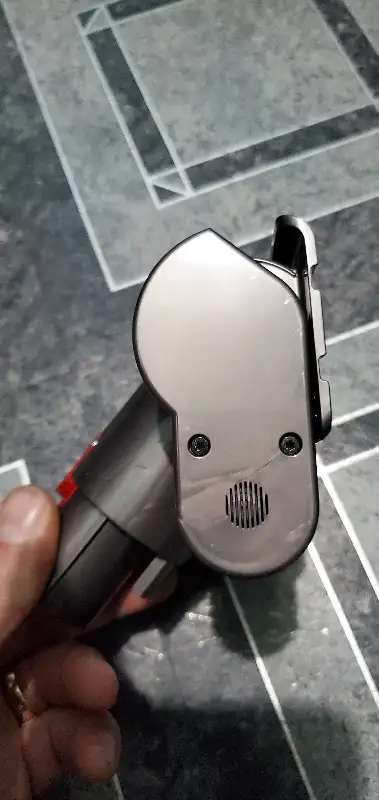 Dyson Mini Motorized tool Part no. 967479-05 Dyson V11 V10 in Vacuums in City of Toronto - Image 4