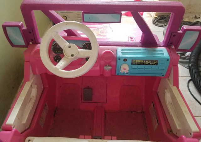 Barbie power wheels jeep in Toys & Games in Windsor Region - Image 3