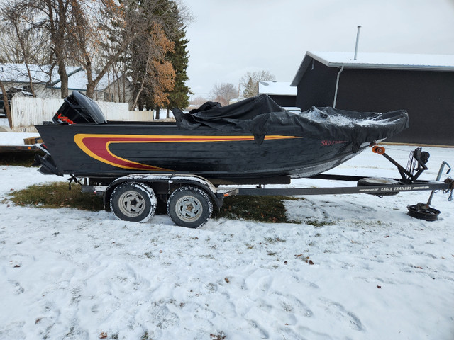 225 HP 1991 19 ft. Aluminum Sylvan eliminator full redone. in Powerboats & Motorboats in Regina