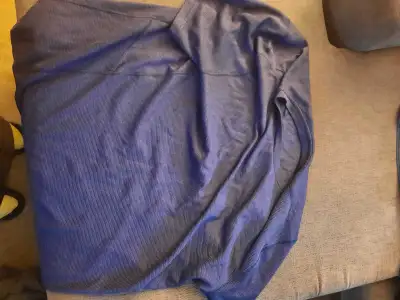 blue top pick up only in st.albert, View more