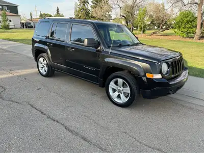 North Edition AWD 2.4L with the six speed automatic transmission, not the ️ CVT. Remote, starter and...