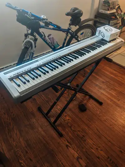 Yamaha P95, 88 fully weighted keys digital piano , View more