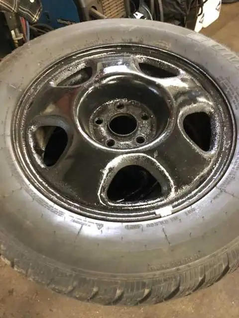 235/65/R17 winter  studded tires in Tires & Rims in Annapolis Valley - Image 2