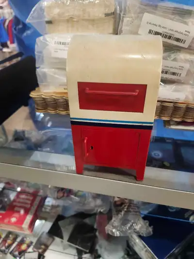 This charming Canada Post mailbox is a delightful piece that brings a touch of nostalgia and Canadia...