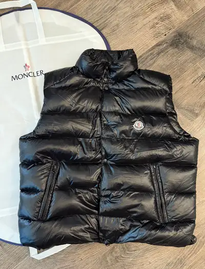 Monclr men’s vest size Large , View more