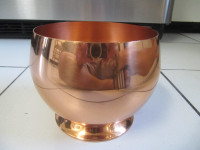 Copper Craft Guild Solid Violet Planter Pedestal Bowl Cir 1970s