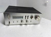 Stereo Integrated Amplifier - Hitachi HA-330 