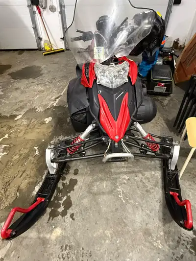 I am selling my 2007 Yamaha Phazer, a reliable snowmobile with 3415 kilometers on it. This sled is i...