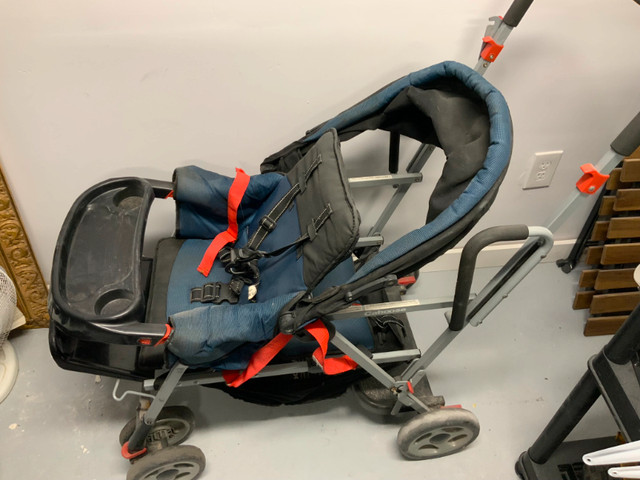 JOOVY FAMILY GEAR CABOOSE STROLLER / POUSSETTE POUR ENFANTS dans Poussettes, porte-bébés et sièges d'auto  à Ville de Montréal