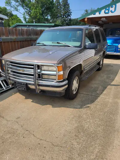 Great rig, 4X4 works excellent. A/C does not. Brand new tires. A little bit of rust. Very clean insi...