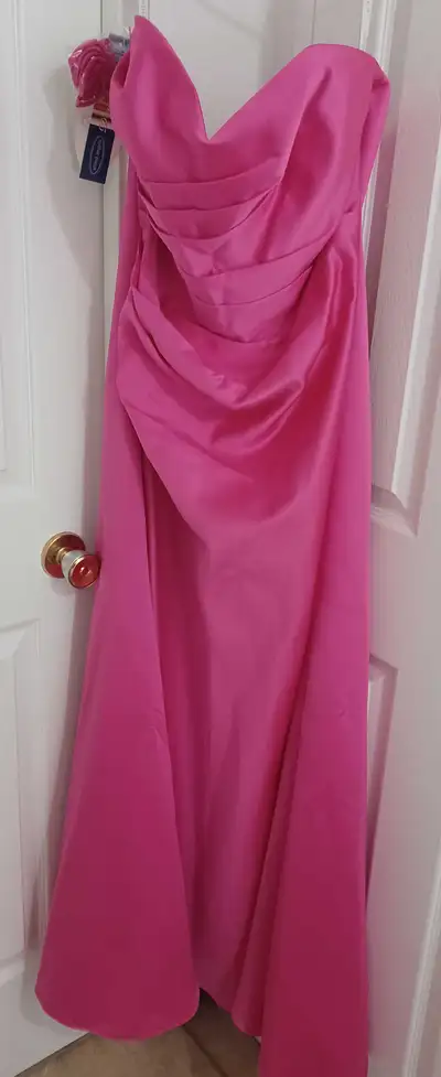 New pink prom dress, View more