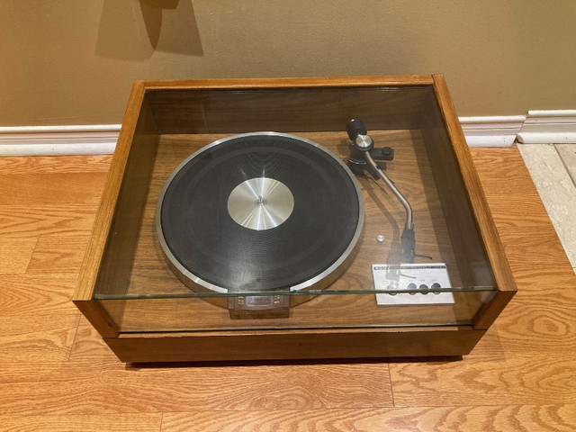 Sony TTS-4000 Professional direct drive turntable in Stereo Systems & Home Theatre in Mississauga / Peel Region - Image 2