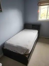 Single bed and mattress - Like New