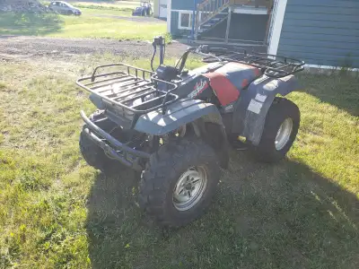 Yamaha Big Bear 350cc 4x4 1992 Transmission 5 vitesses semi-automatique 4x4 Hi.-Low.- Reculon Bearin...