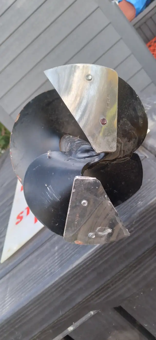 STRIKEMASTER MORA BLADE HAND AUGER, PERFECT FOR ICE FISHING in Fishing, Camping & Outdoors in Sarnia - Image 4