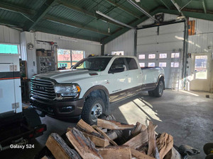 2020 RAM 3500 Laramie Longhorn