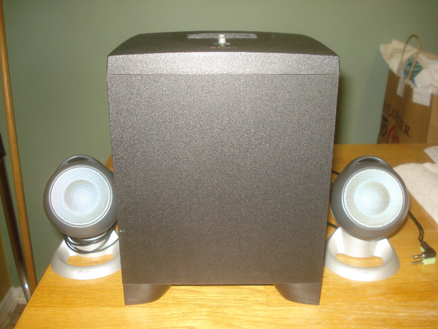 Vintage Labtec Arena 530 Computer Speakers System with Subwoofer in Speakers, Headsets & Mics in Kitchener / Waterloo