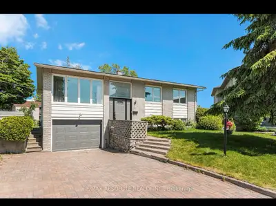 Detached house for rent in an excellent location $3300