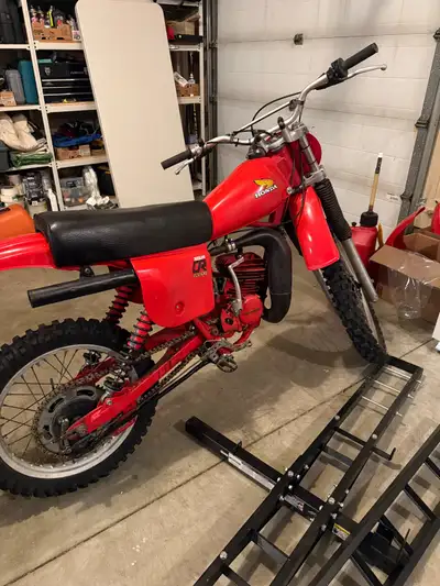 Old classic two stroke bike New tires New plastics from vmx racing New lectron Carb Runs great and l...