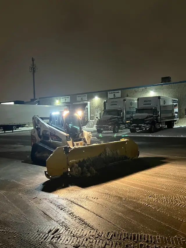 Snow Removal - Winter Maintenance 2026-2027 - Commercial in Snow Removal & Property Maintenance in Guelph - Image 8