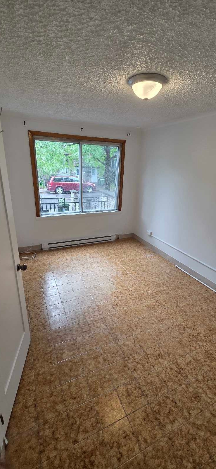 Chambres pour étudiantes MÉTRO IBERVILLE ligne bleue — photo 2