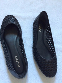 Aldo black flat shoes size 39 $25, worn once
