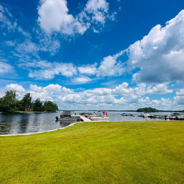 FOR SALE: 3-Bed Park Model – Waterfront