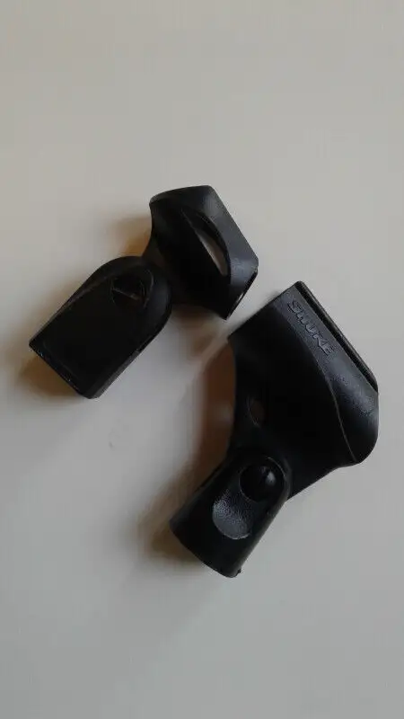 Microphone holder clips, set of two. in Other in Markham / York Region - Image 2