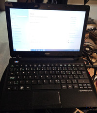 Acer Aspire One mini laptop for sale