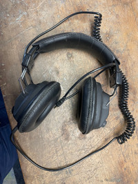 Used Headphones 