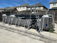 Above ground pool 