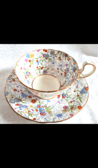 Beautiful Aynsley Chintz Cup & Saucer Circa 1925-34